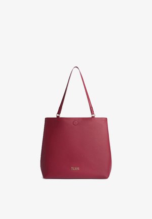 Borsa tote in pelle rossa con due spallacci e una piccola chiusura magnetica rotonda nella parte superiore centrale.