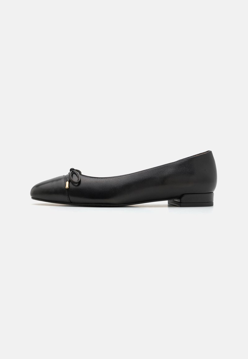 Stuart Weitzman SLEEK BOW FLAT - Klassischer Ballerina - black