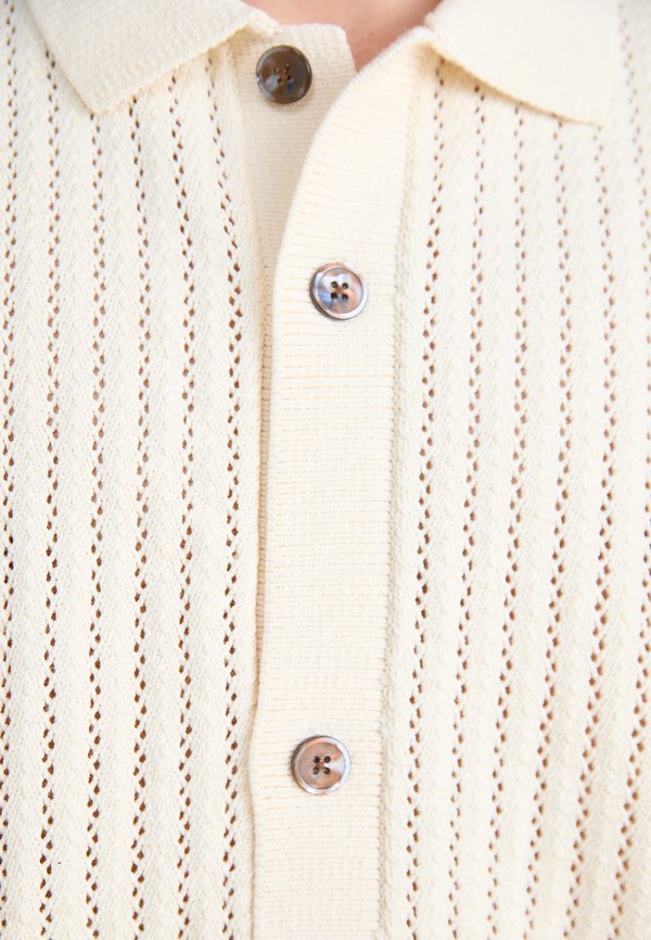 DEZ - Shirt - unbleached3