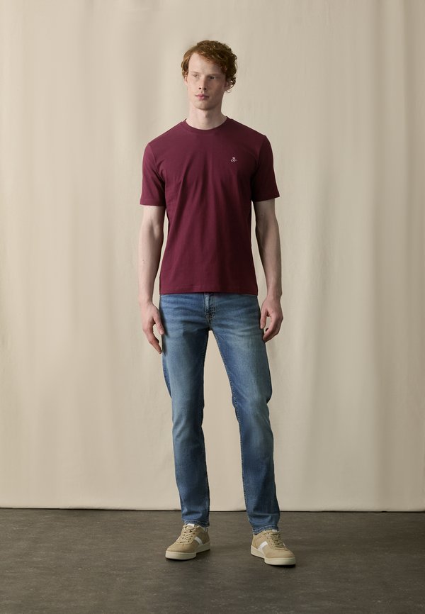 SHORT SLEEVE LOGO PRINT - Basic T-shirt - dark romance4