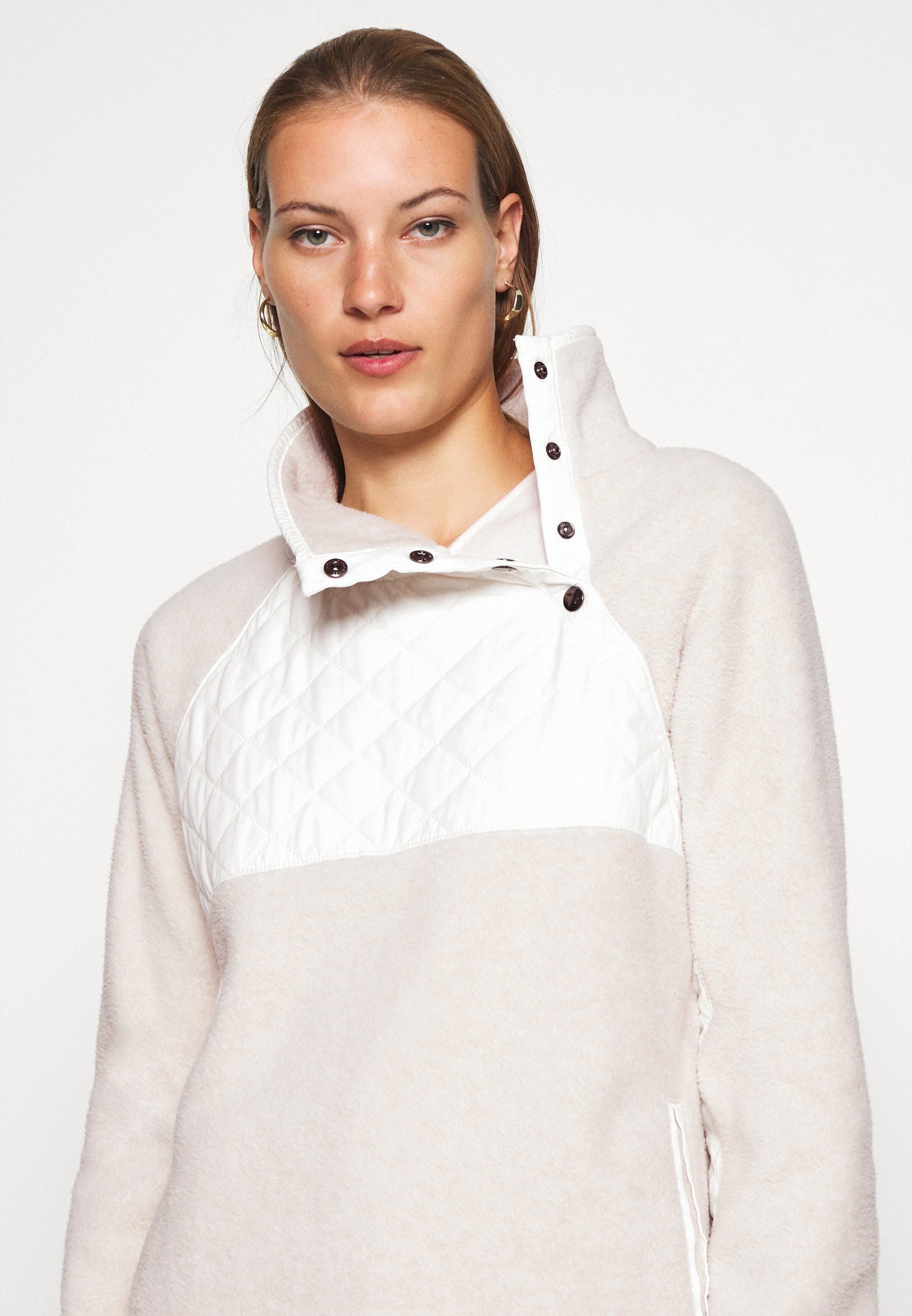 abercrombie and fitch fleece pullover