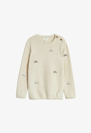 Cremefarbener Pullover mit strukturierter Strickart, versehen mit kleinen grauen und braunen aufgestickten Autos. Verfügt über Knopfakzente am Ausschnitt.