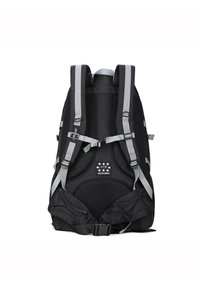 Zaino nero con spalline grigie e pannello posteriore in rete. Presenta spalline regolabili, fibbie e scomparti con zip sui lati.