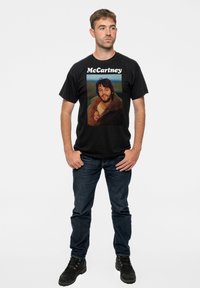 Paradiso Clothing PAUL MCCARTNEY PORTRAIT UNISEX - Print T-shirt - black