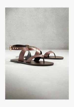 Next, REGULAR FIT - TOE THONG ANKLE STRAP SANDALS . - Sandales tongs - tan brown