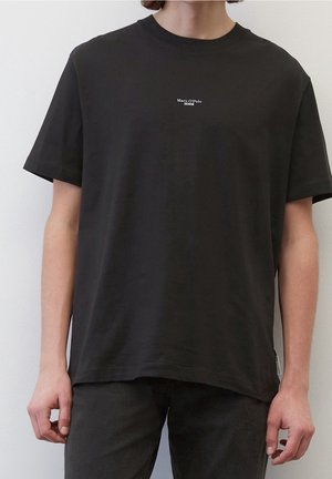 T-shirt basic