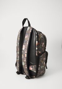 Jordan BOROUGH GRAPHICS BACKPACK - Zaino - black/multi