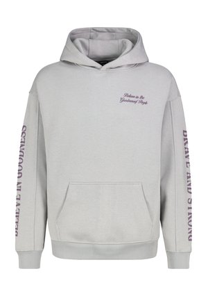 Grauer Kapuzenpullover mit einer Vorderseite-Tasche, mit lilanem Text auf der Brust und den Ärmeln. Weiches Material mit lockerer Passform und gerippten Bündchen.