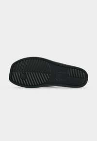 Crocs MIAMI FLATFORM FLIP - Παπούτσια πισίνας - black