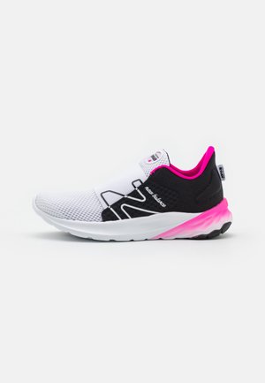 ROAV UNISEX - Hardloopschoenen neutraal - white