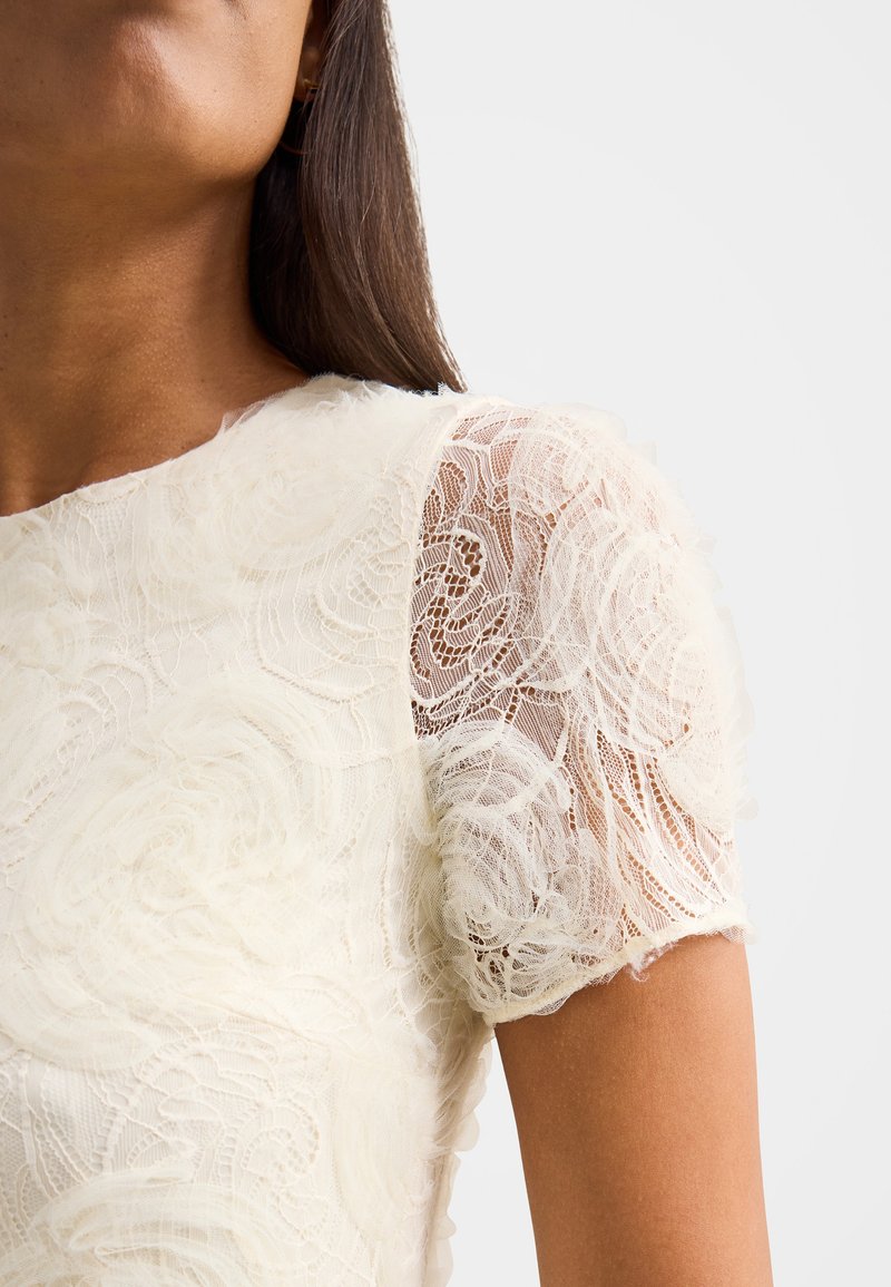 Forever New CORALIE DRESS - Cocktail dress / Party dress - cream/beige -  Zalando.ie