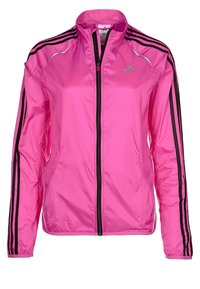 Chaqueta Adidas de un brillante color rosa, con cremallera frontal, franjas laterales negras y un alto cuello. Fabricada en un material ligero y brillante.