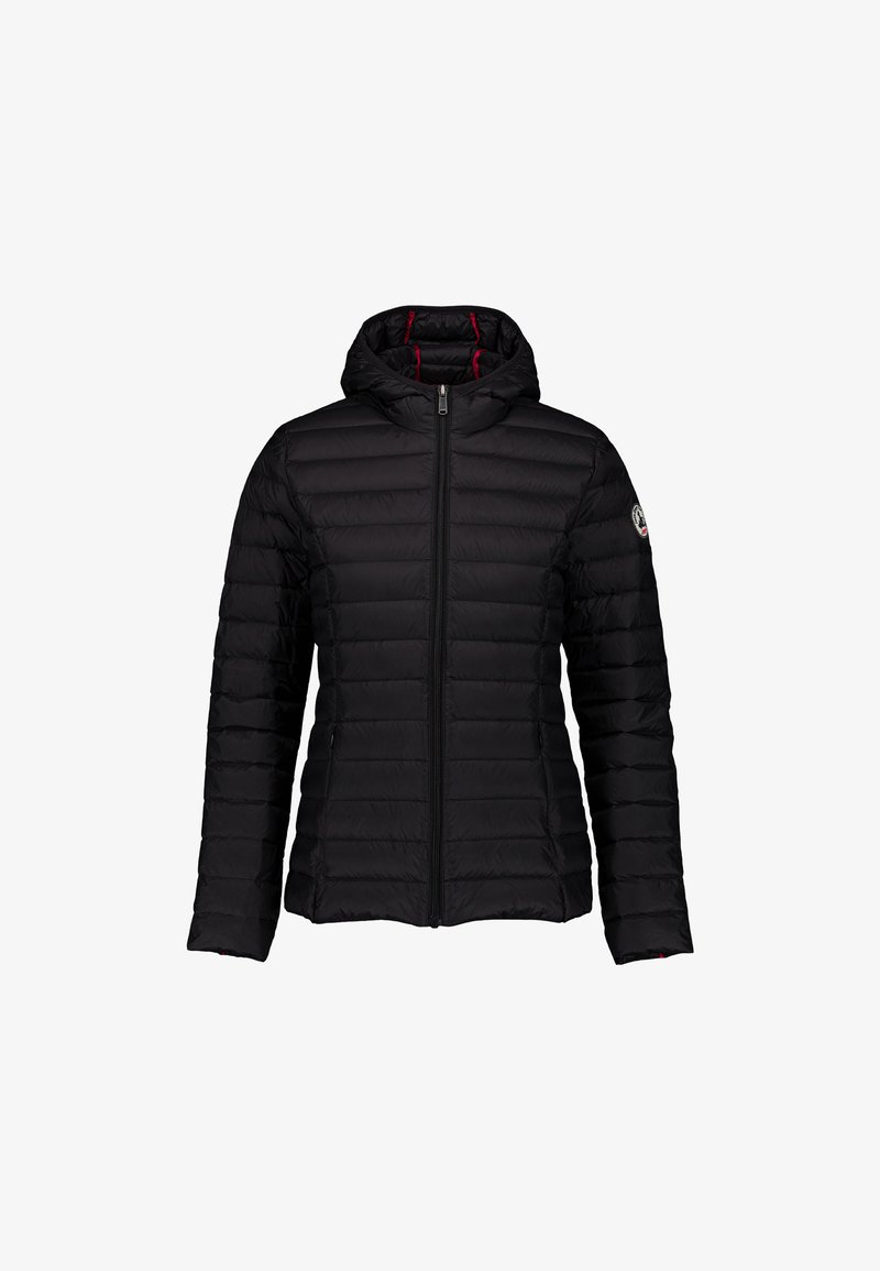 Veste matelassée noire avec capuche, fermeture éclair frontale et écusson logo sur la manche gauche.