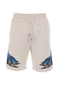 Beige shorts med snøre og elastisk talje, med blå og sorte fjervingedesign på den nederste ydre side af hvert ben.