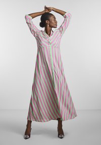 YAS YASSAVANNA LONG SHIRT DRESS - Skjortklänning - katydidstripes azelia pink