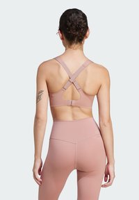 adidas Performance TLRD IMPACT LUXE HIGH SUPPORT - Augsta atbalsta sporta krūšturis - warm clay