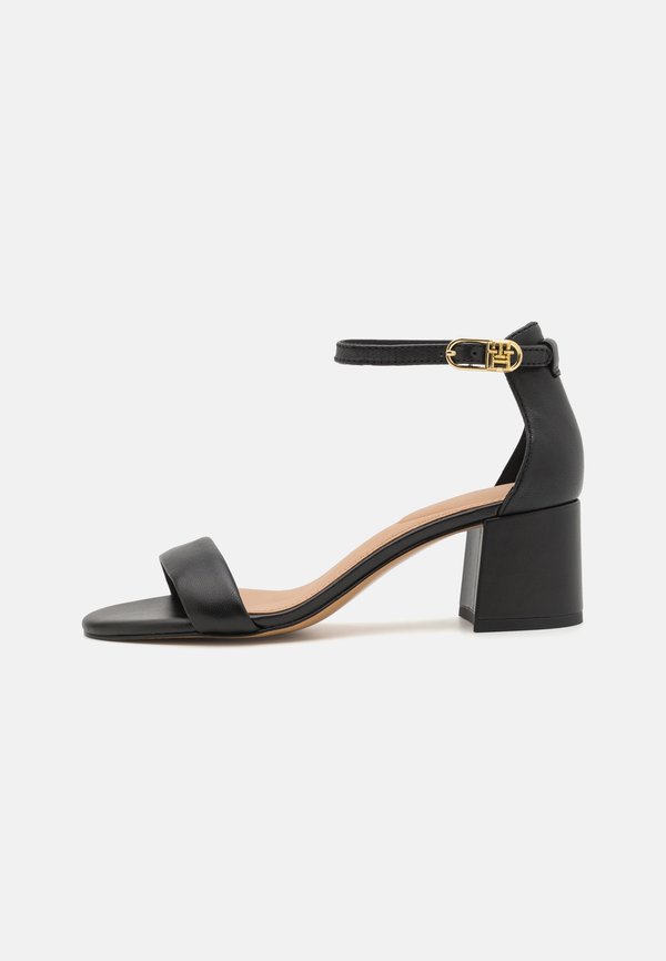 ANKLE STRAP - Sandals2