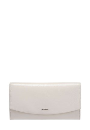 Portafoglio bianco in pelle con una texture liscia, forma rettangolare e chiusura a patta. Presenta un logo del marchio discreto sulla parte anteriore.