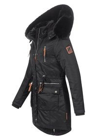 Schwarze Winterjacke mit gefütterter Kapuze aus Fell, Reißverschluss und Druckknopfverschlüssen, verstellbarem Bund und mehreren Taschen. Glattes, glänzendes Material mit Lederakzenten.