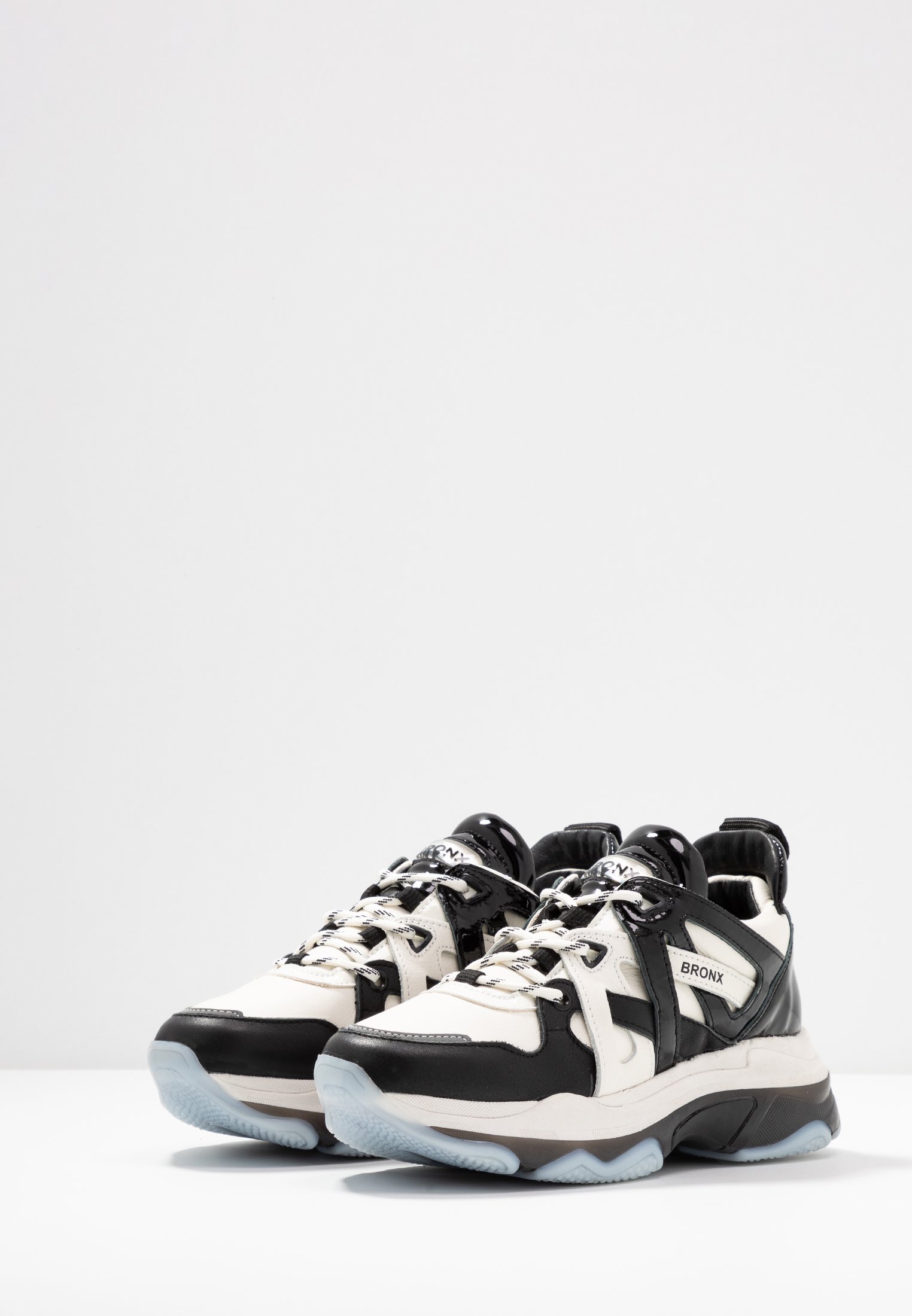 Bronx BAISLEY Joggesko blackoff white Zalando.no Bronx BAISLEY Joggesko blackoffwhite Zalando.no