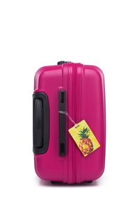 WITTCHEN MEDIUM SUITCASE WITH LUGGAGE TAG FROM ABS - Wheeled suitcase - pink