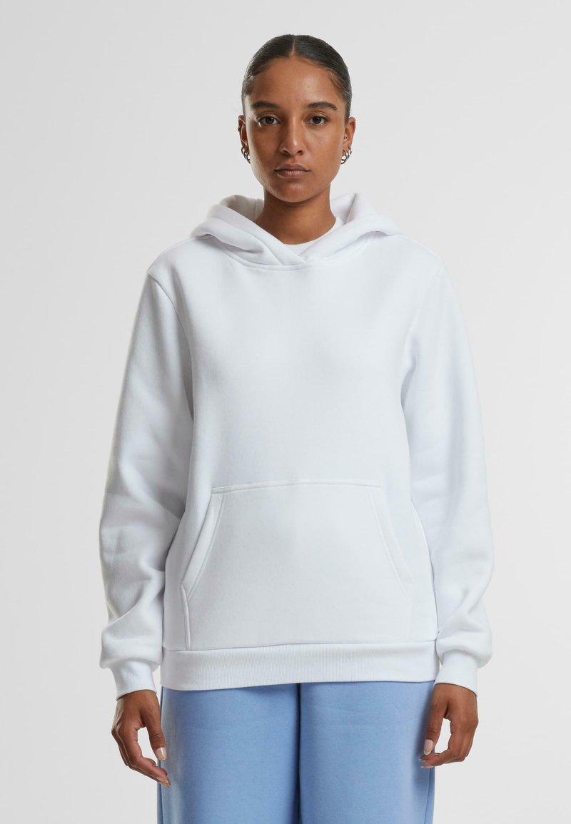 Felpa bianca con cappuccio, dotata di tasca frontale e polsini a coste. Realizzata in materiale morbido, presenta una vestibilità comoda e un design minimalista.