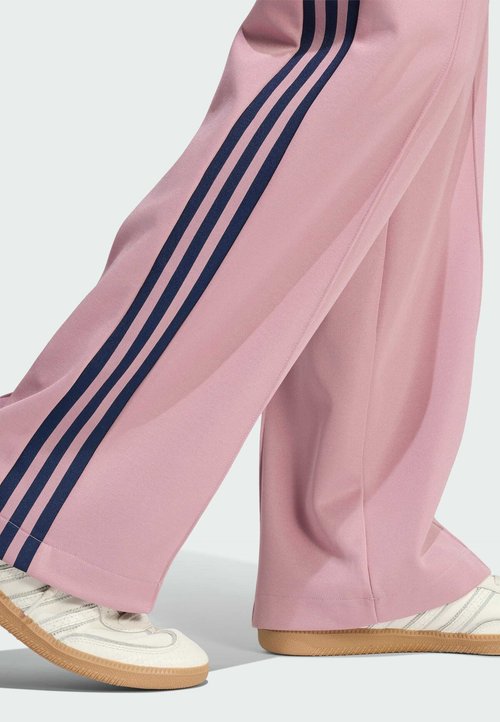adidas CLASSIC TRACK PANTS - Tracksuit bottoms - magic mauve night indigo — photo 4