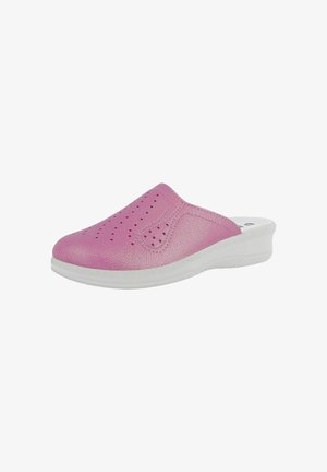 Zoccolo in pelle rosa slip-on con tomaia traforata e suola bianca, progettato per comfort e traspirabilità.