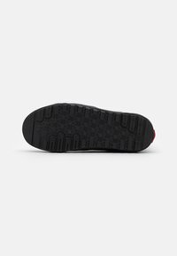 Vans SK8-HI MTE - Sapatilhas de cano alto - black