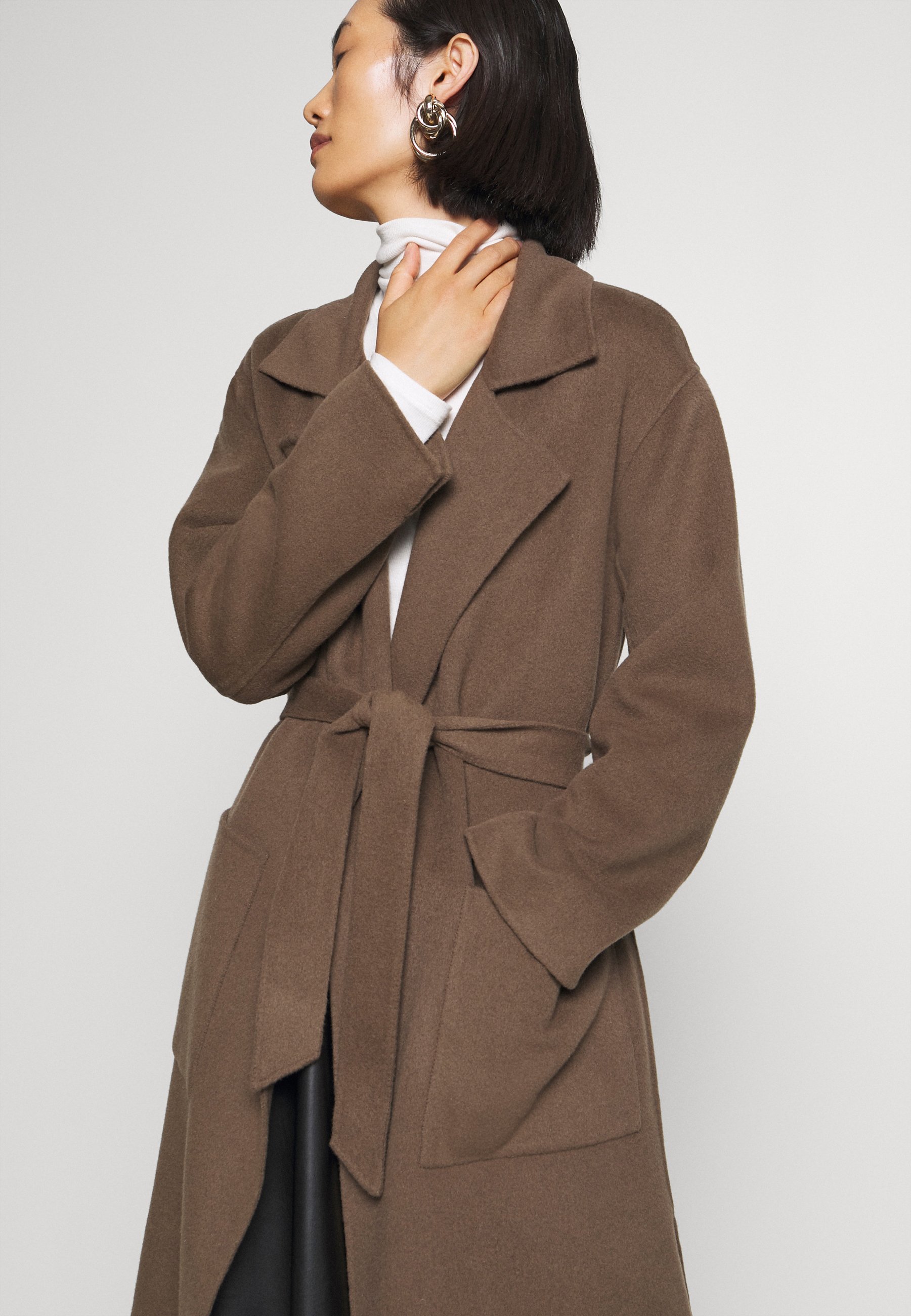 babaton robbie wool coat