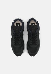 Veja SDU - Sapatilhas - black/natural