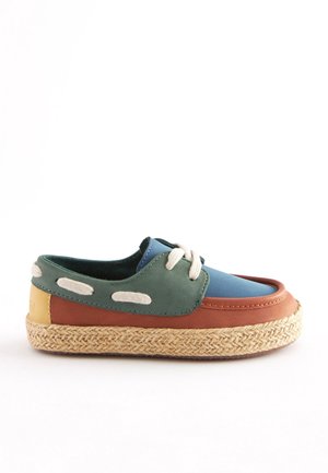 BOAT SHOES - Chaussures bateau - mineral colourblock