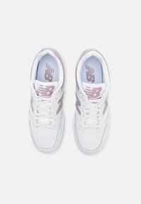 New Balance BB480 - Sportcipő - white