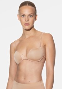 Geselecteerd, cream tan