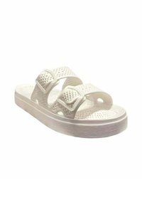 Sandali bianchi con due cinturini regolabili texturizzati, design aperto e una suola piatta imbottita. Leggeri e realizzati con materiali resistenti.