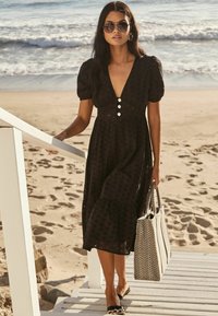 Lipsy BRODERIE V NECK PUFF SLEEVE  - Dnevna haljina - black