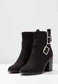 New Look Wide Fit Botines camperos - black