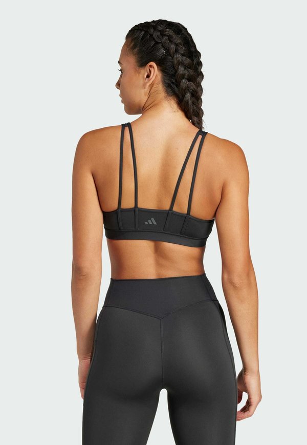 ALL ME ESSENTIALS - Light support sports bra2
