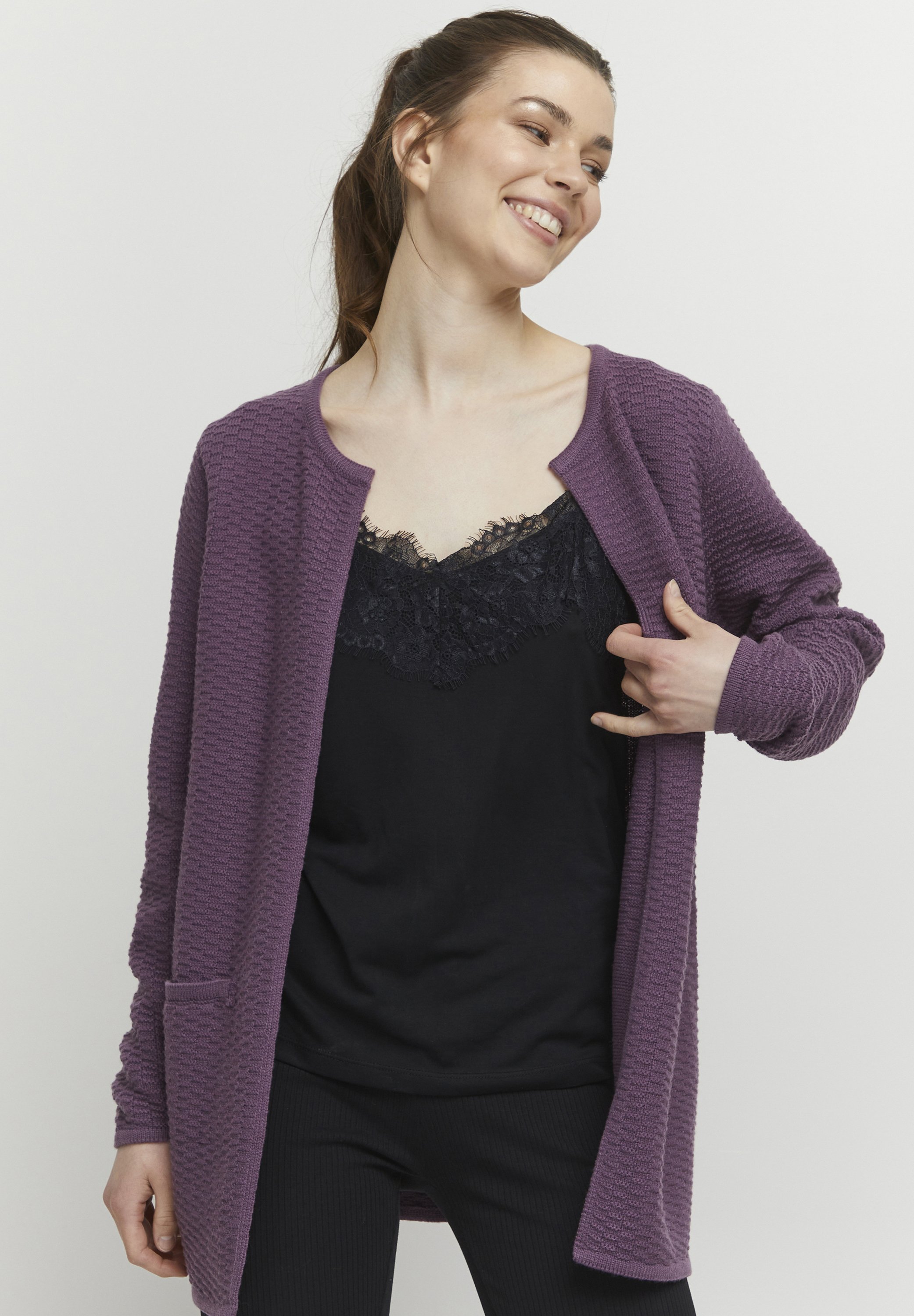 売れ筋商品|||ビーヤング ニット&セーター レディース アウター BYMANJA - Cardigan - grape jam b.young by Zalando BYMANJA - Cardigan - grape jam/purple