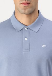 TOM TAILOR BASIC  - Pólóing - dove blue