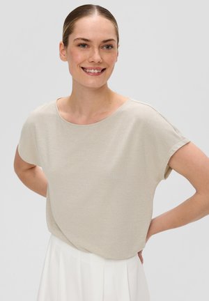 MIT ÜBERSCHNITTENER SCHULTER - T-shirt basic - beige