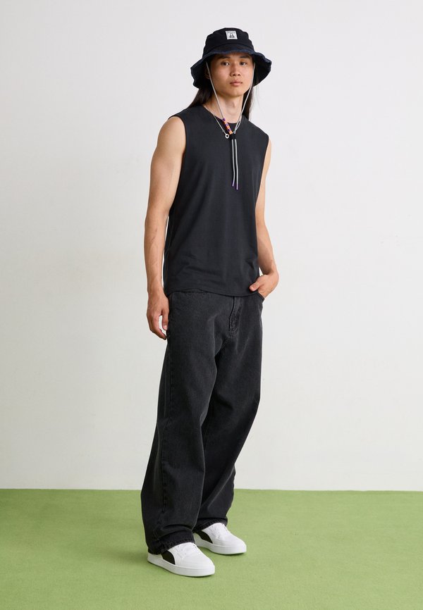 CAVEN 2.0 UNISEX - Trainers2