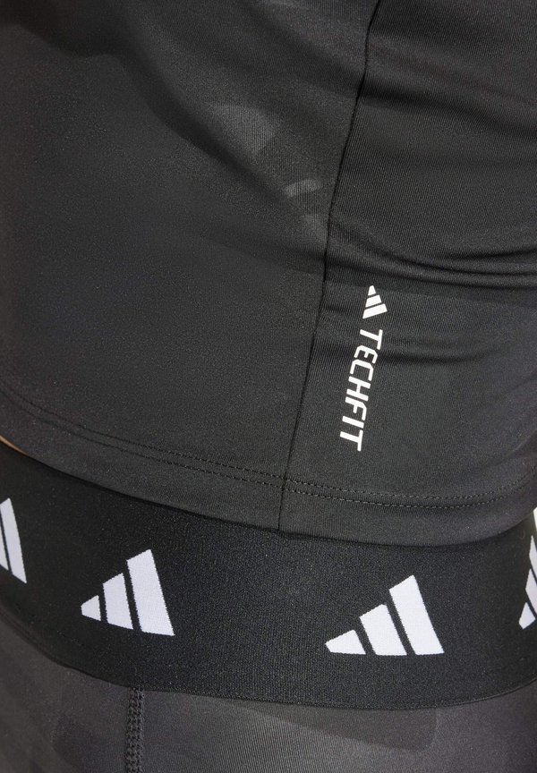 TECHFIT PRINTED CROP TANK - Top3