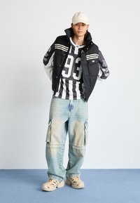 adidas Originals CLUB  - Veste sans manches - black