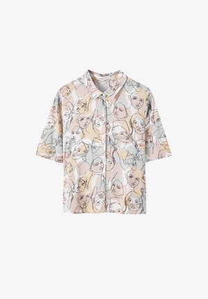 Chemise à manches courtes à boutons avec des visages en art linéaire abstrait dans des tons beige, gris et pêche atténués sur un fond clair.