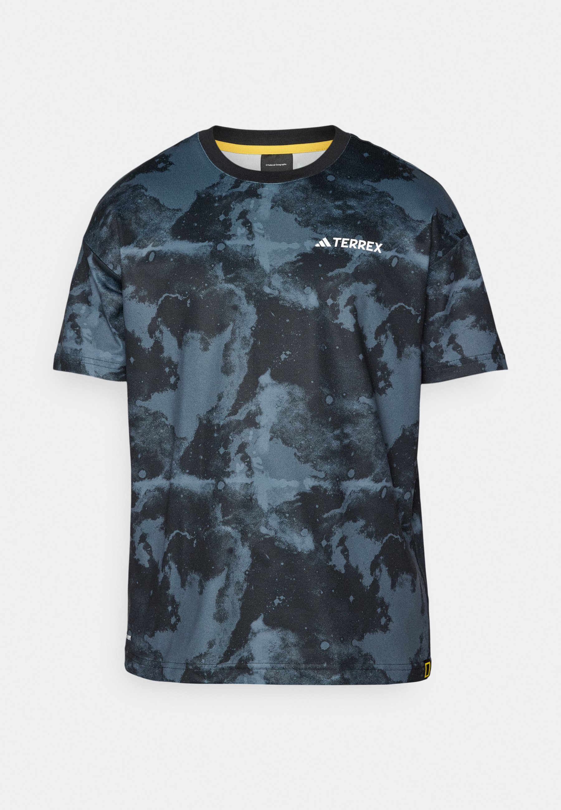 Tシャツ・カットソー adidas TERREX GRAPHIC TEE JN4265 Clothing - Terrex Graphic Tee - Grey | adidas Oman