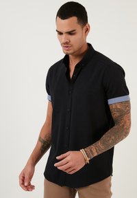 Buratti REGULAR FIT - Krekls - black