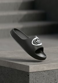 ADILETTE 00S UNISEX - Mules - core black/footwear white