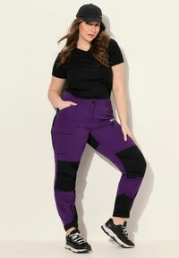 Ulla Popken HYPRAR MULTIFUNCTIONAL DURABLE INSET TREKKING - Housut - dark plum
