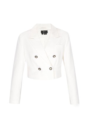 Blazer blanc court croisé avec revers en pointe, quatre boutons bordés de noir sur le devant, manches longues et poche poitrine.